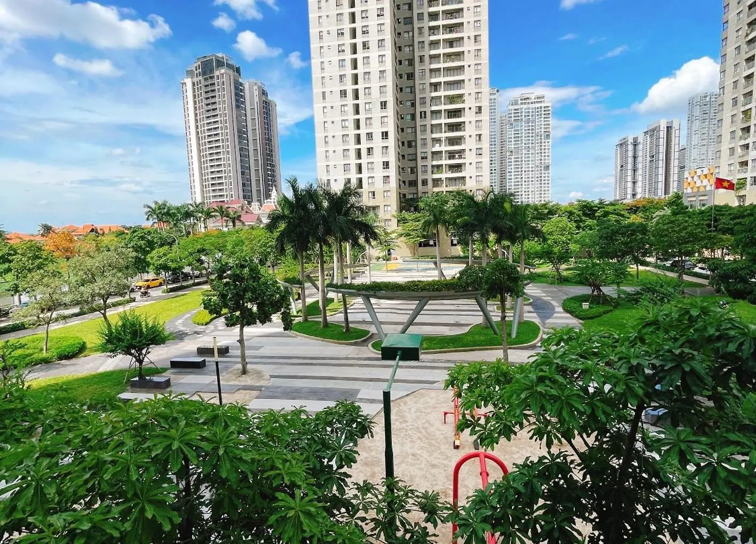 Apartment Hhomes - Cozy 1 Bedroom View Bikini & Pool Gym At Masteri Thao Dien D2 Ho Chi Minh City Vietnam