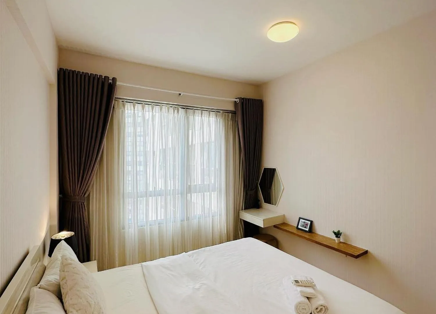 Apartment Hhomes - Cozy 1 Bedroom View Bikini & Pool Gym At Masteri Thao Dien D2 Ho Chi Minh City