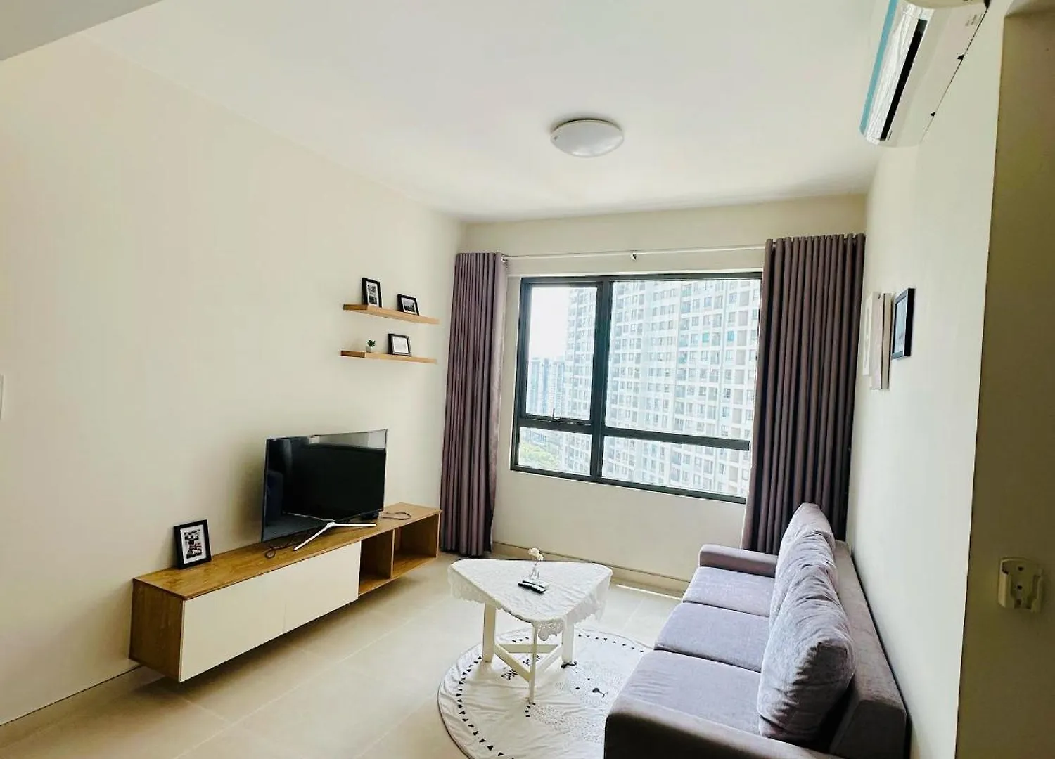 Hhomes - Cozy 1 Bedroom View Bikini & Pool Gym At Masteri Thao Dien D2 Ho Chi Minh City Apartment
